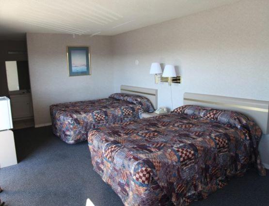 Double Room with Two Double Beds - Photo 1