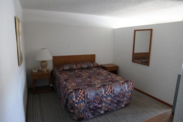 Queen Room - Photo 1