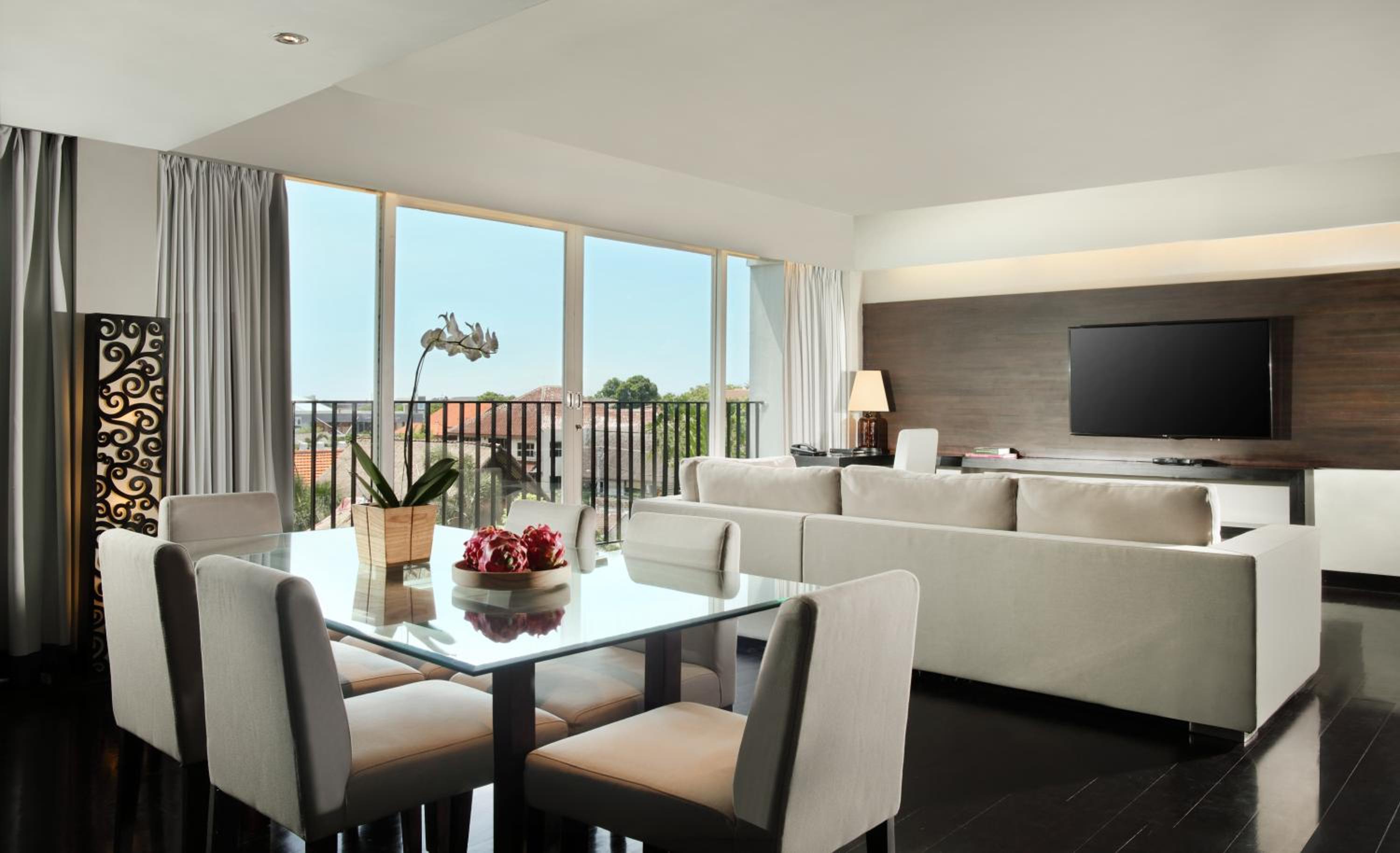 Penthouse Suite