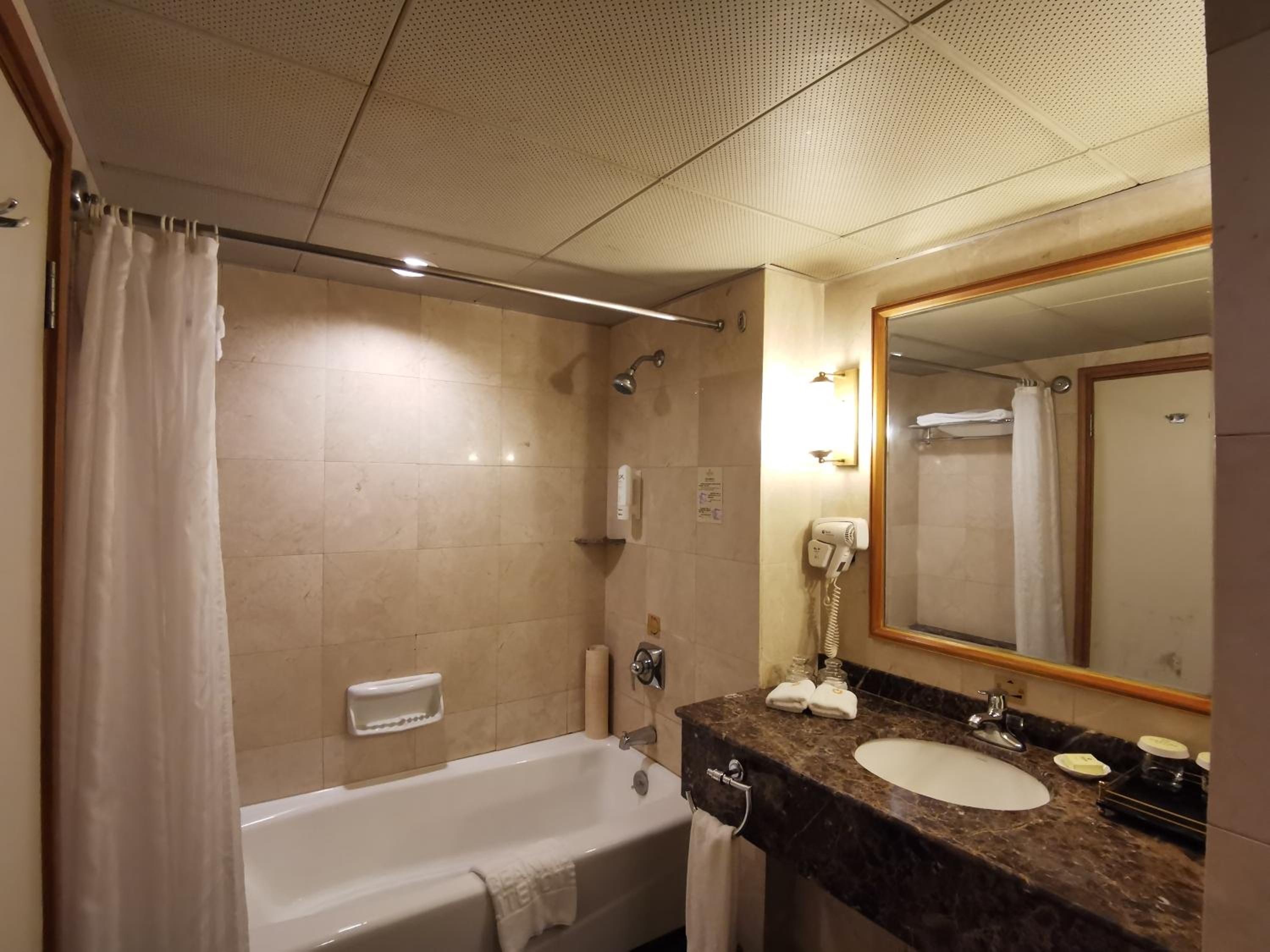 Business Double Room (Small Window) photo 3