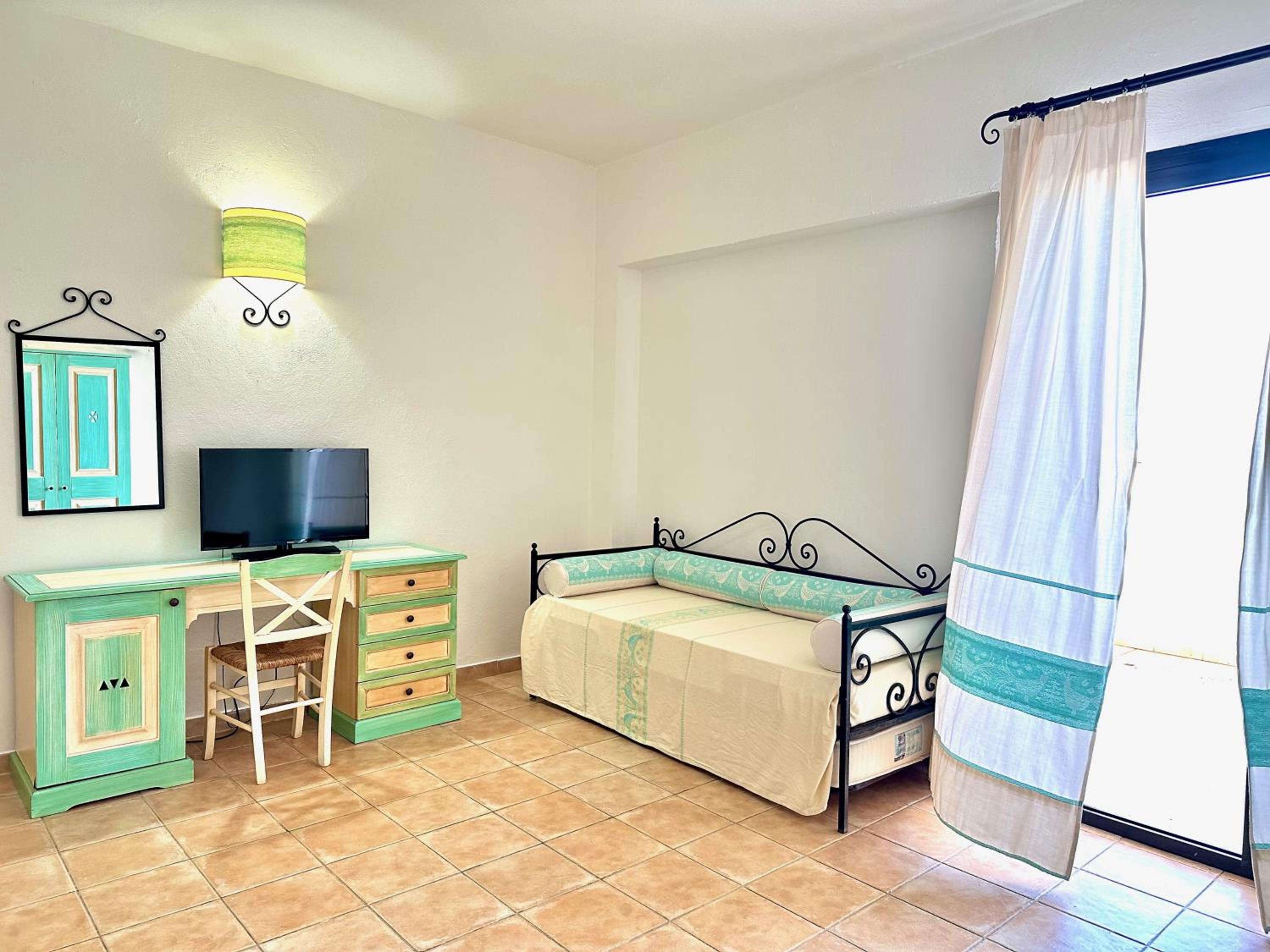 Quadruple Room with Sea View