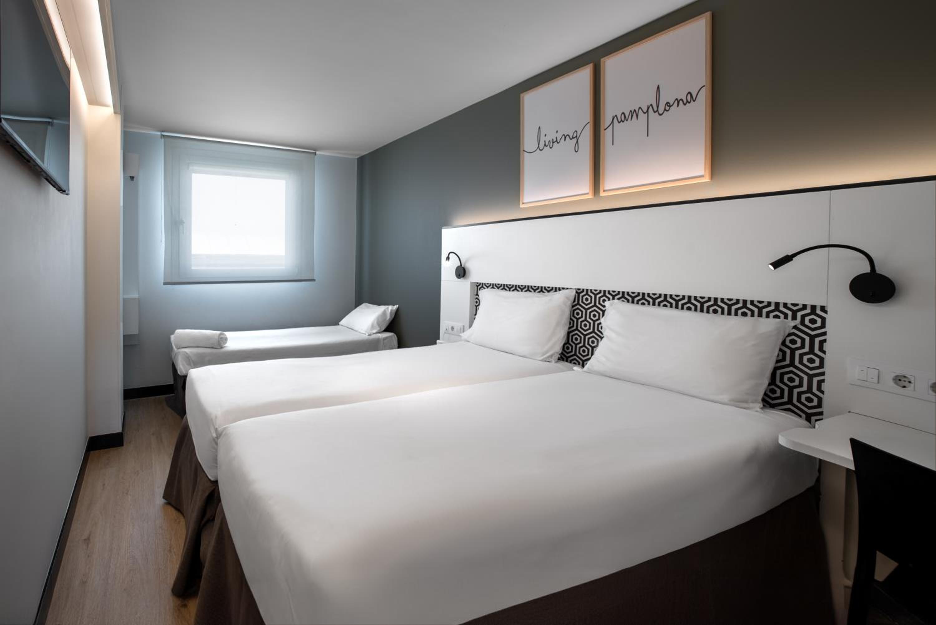 Triple Room - Photo 2
