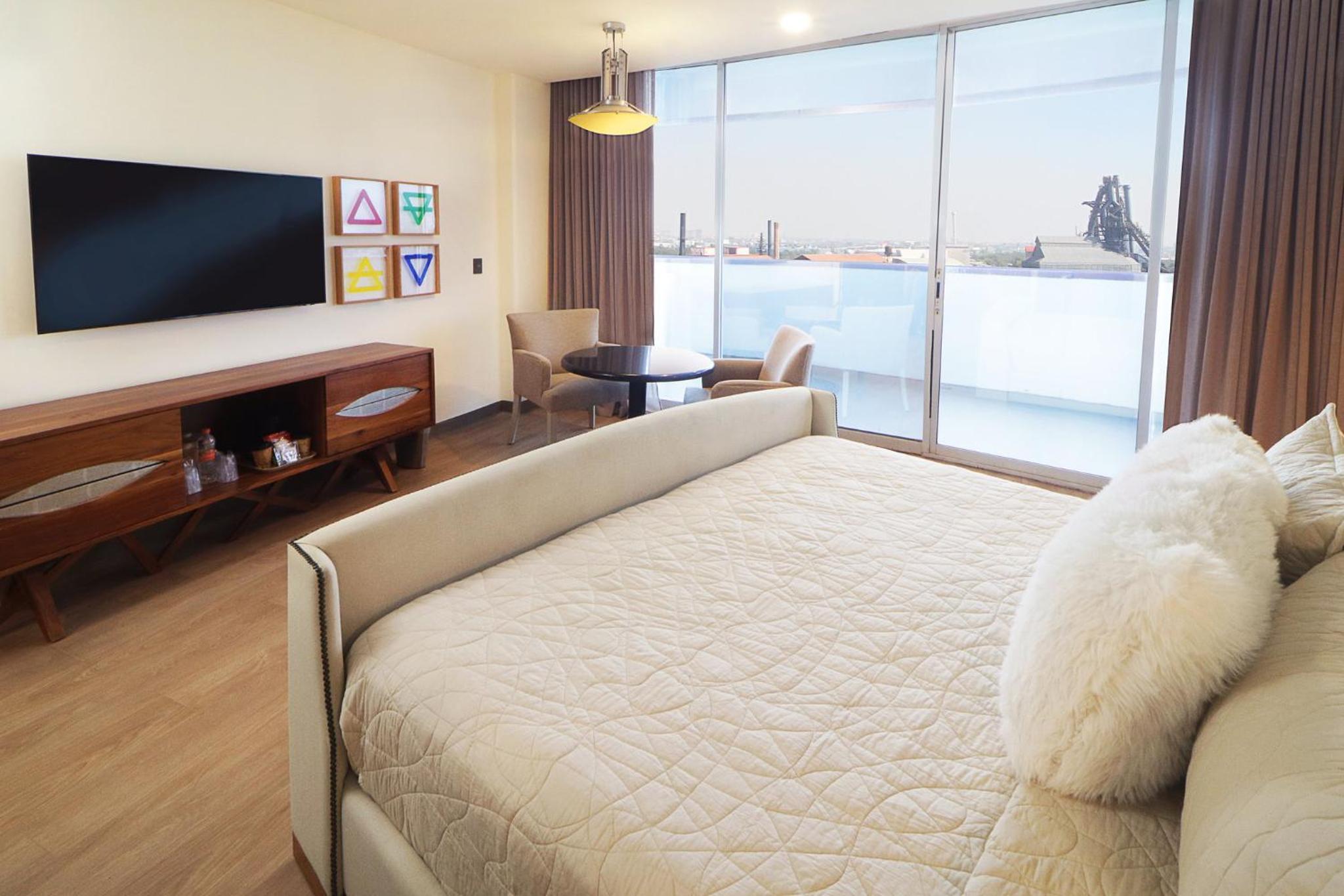 Premium Room - Photo 3
