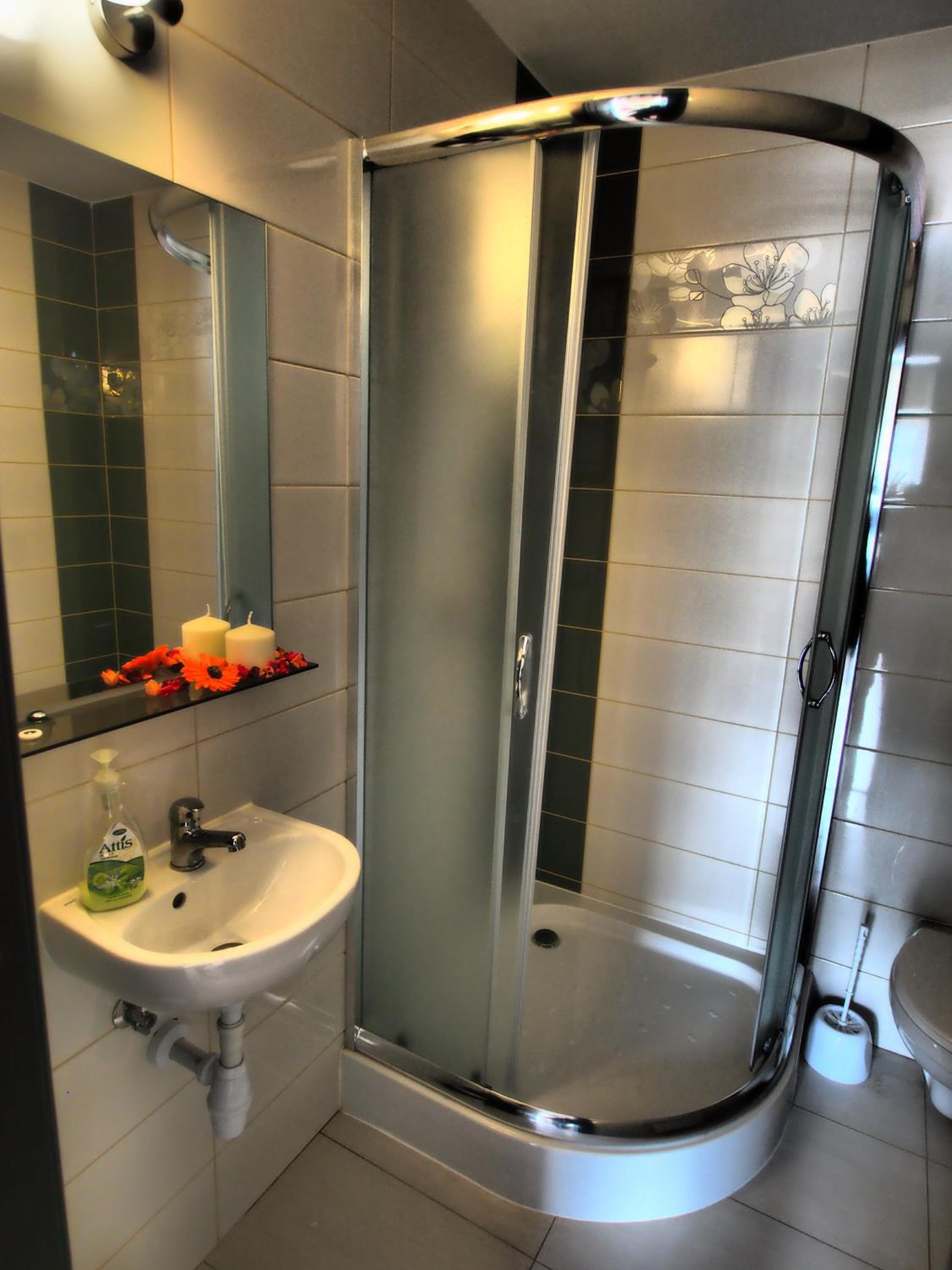 Triple Room with Private Bathroom photo 1