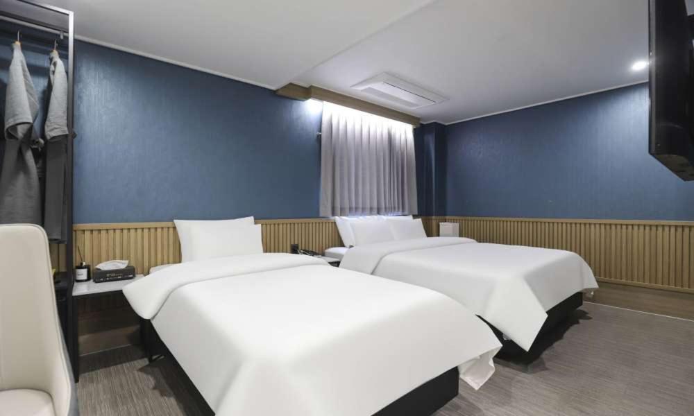 Deluxe Twin Room photo 1
