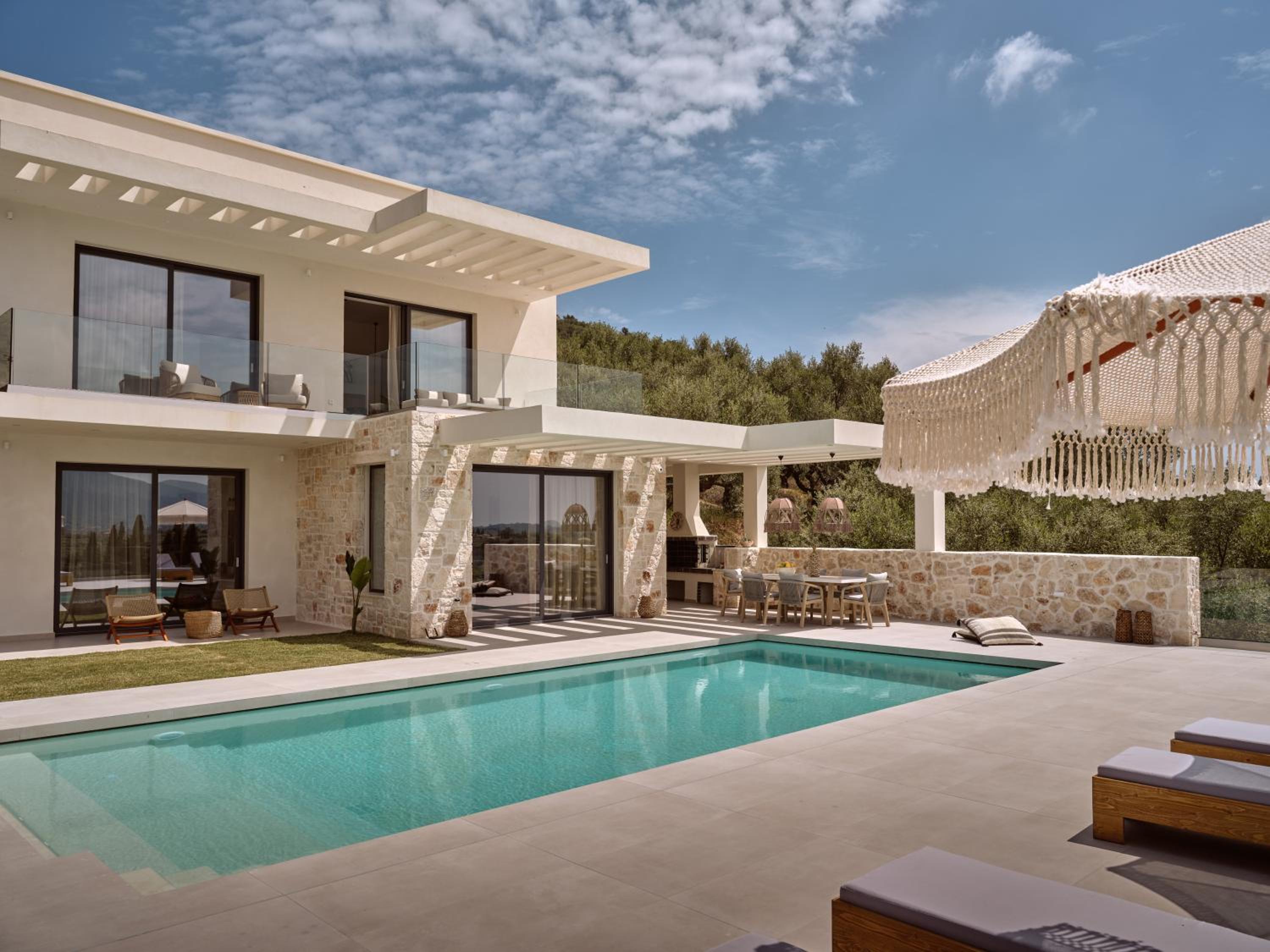 Villa with Private Pool photo 2