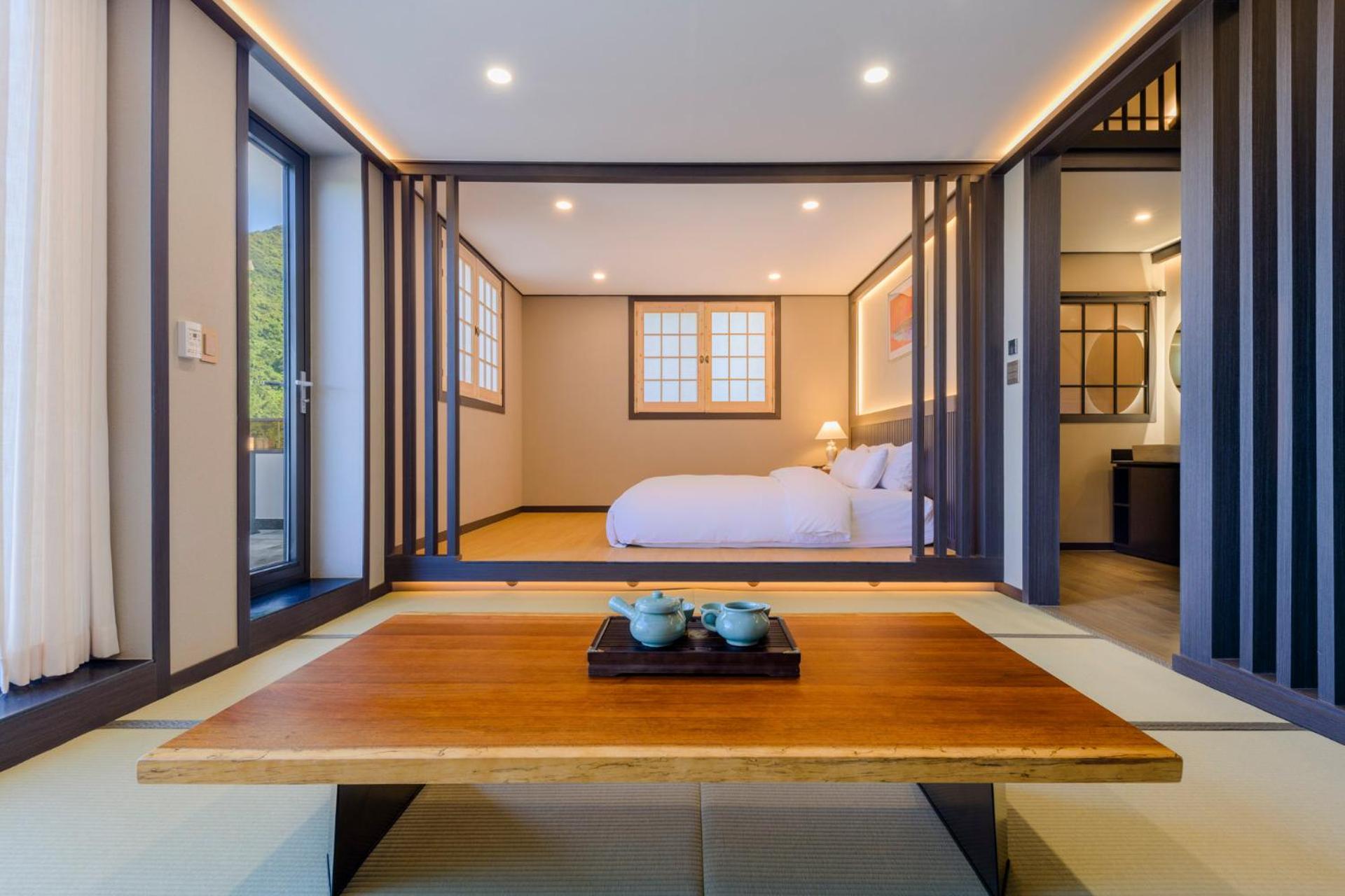 Duplex Quadruple Room - Photo 2
