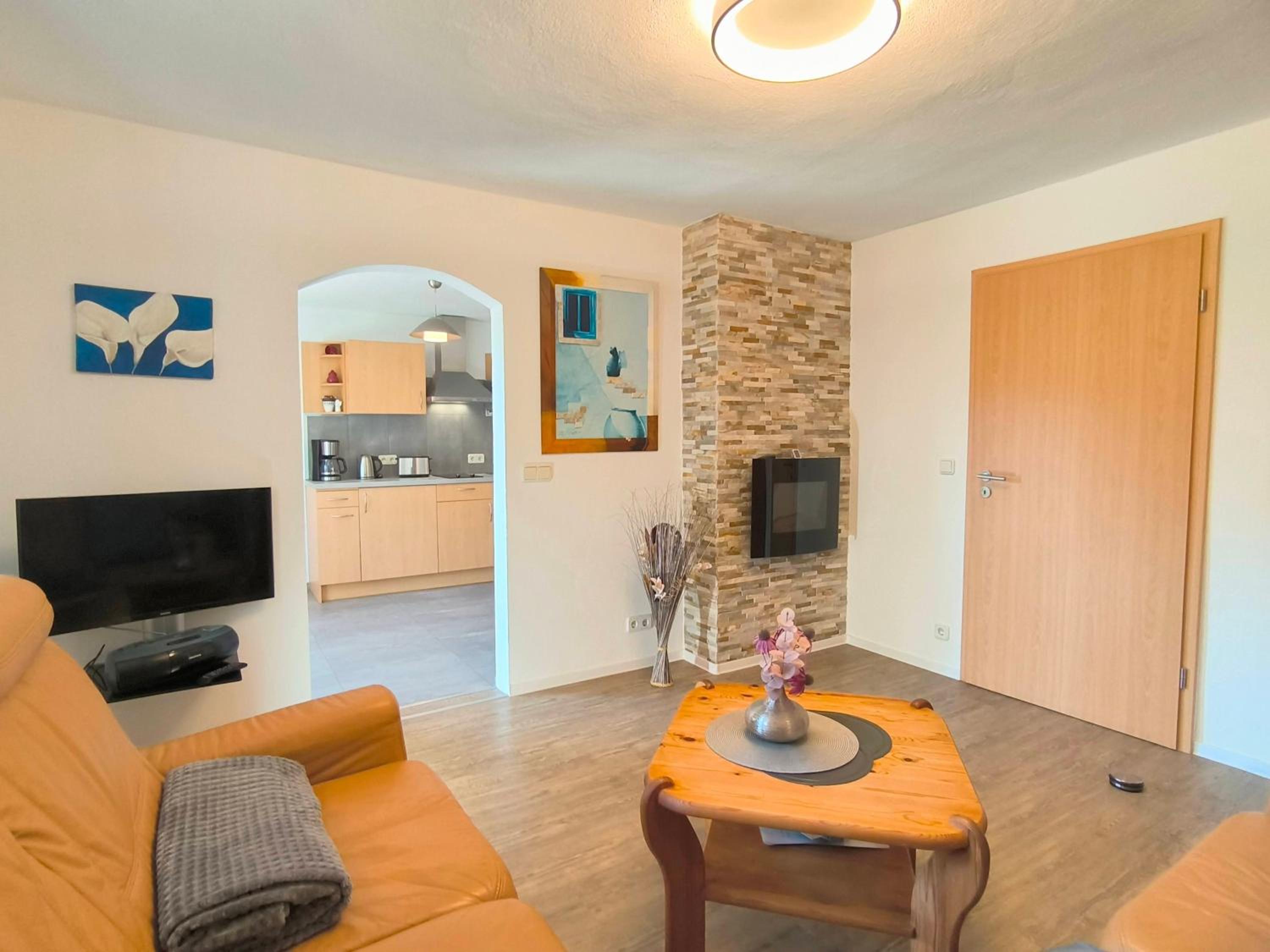 One-Bedroom Apartment with Terrace photo 1