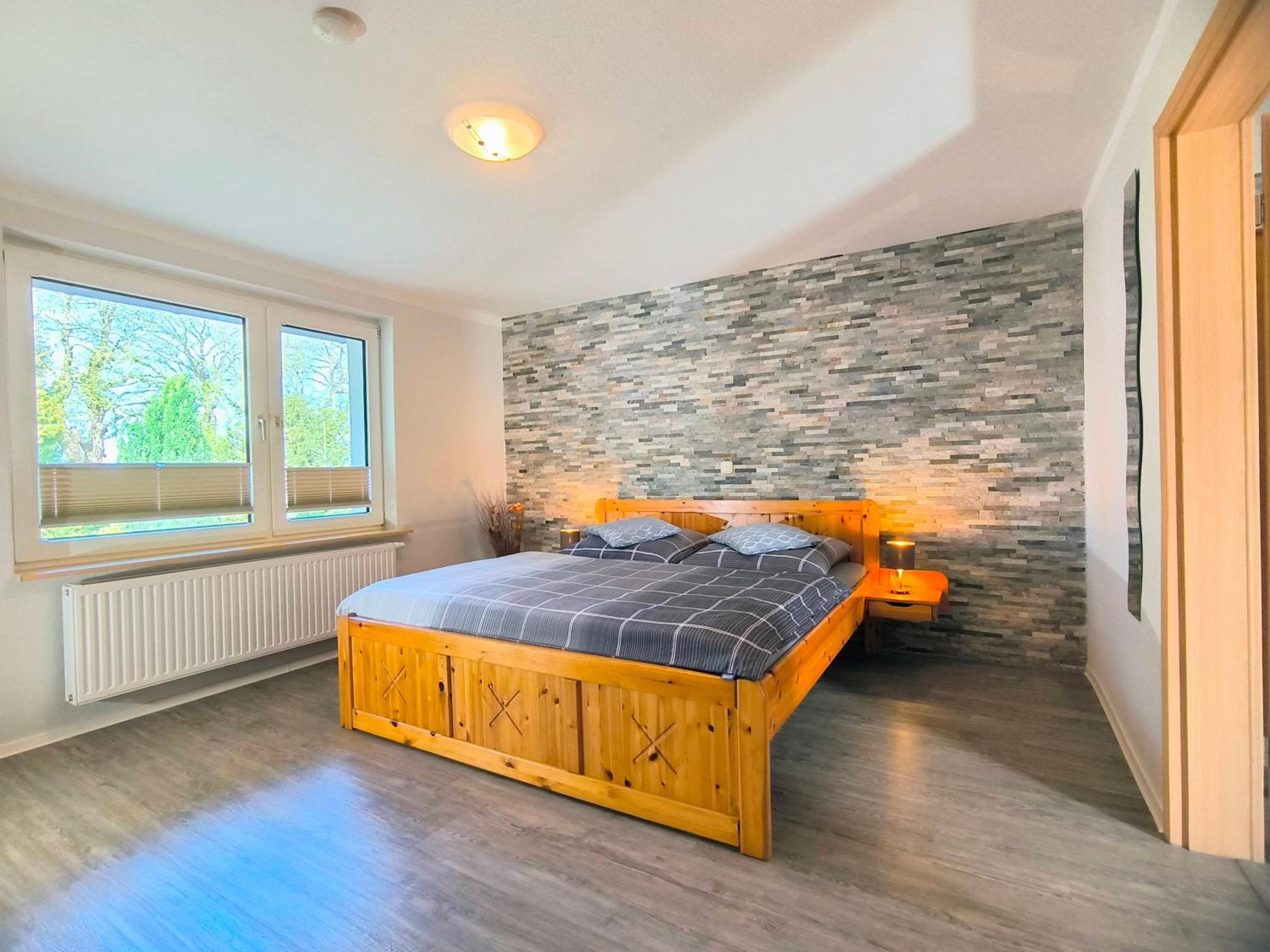 One-Bedroom Apartment with Terrace photo 3