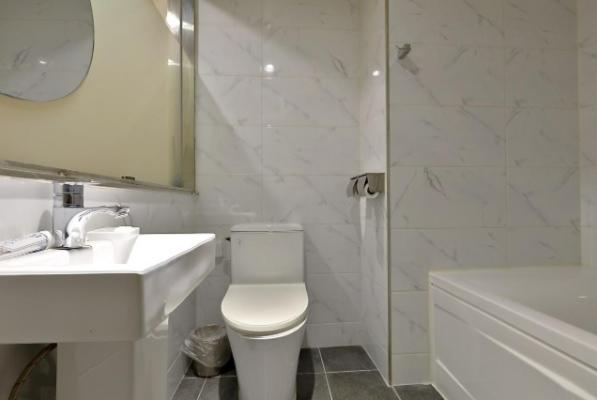 Standard Double Room - Photo 17