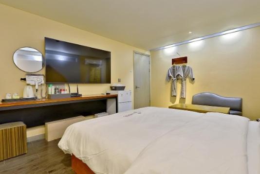 Deluxe Double Room - Photo 2