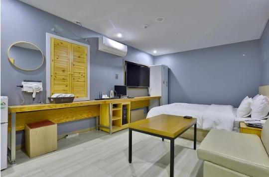 Deluxe Double Room - Photo 36