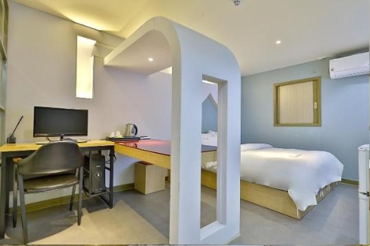 Deluxe Double Room - Photo 45