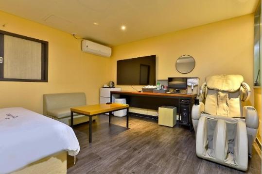 Superior Double Room - Photo 10