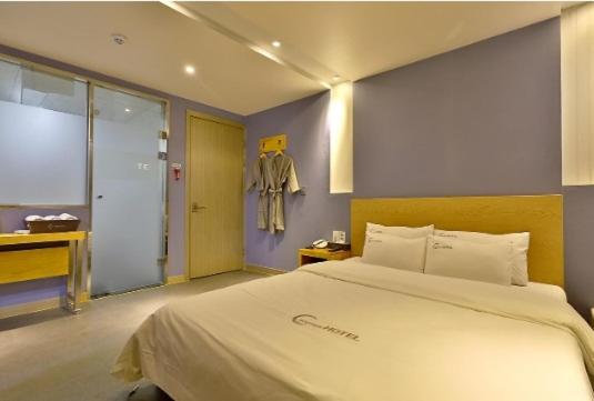 Superior Twin Room - Photo 4