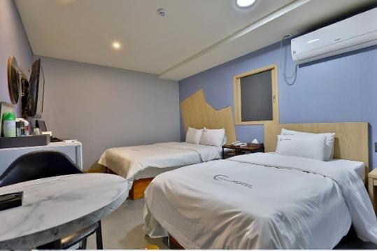 Deluxe Twin Room - Photo 1