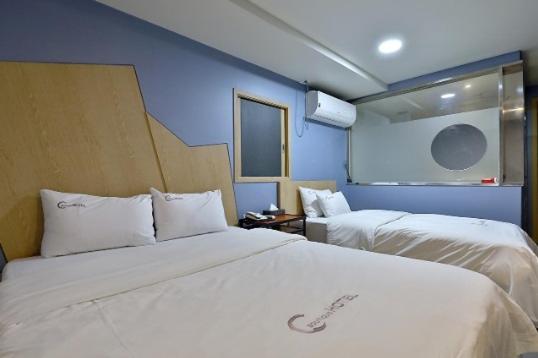 Deluxe Twin Room - Photo 4