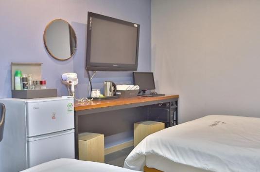 Deluxe Twin Room - Photo 5