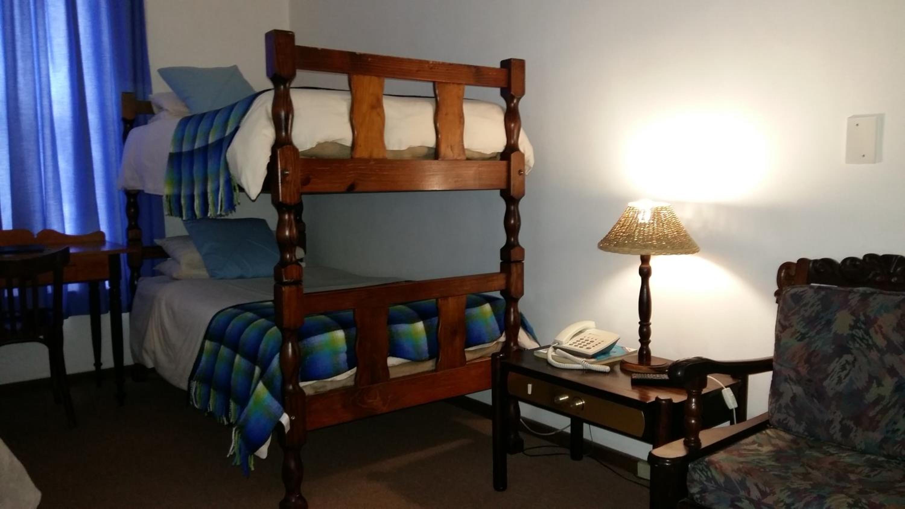 Family Room - Photo 3