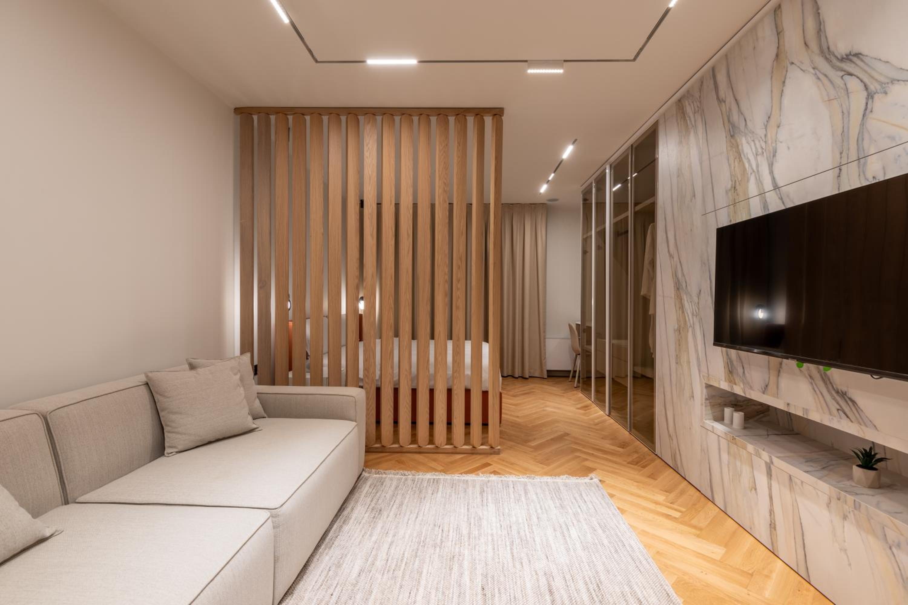 Studio Apartment
