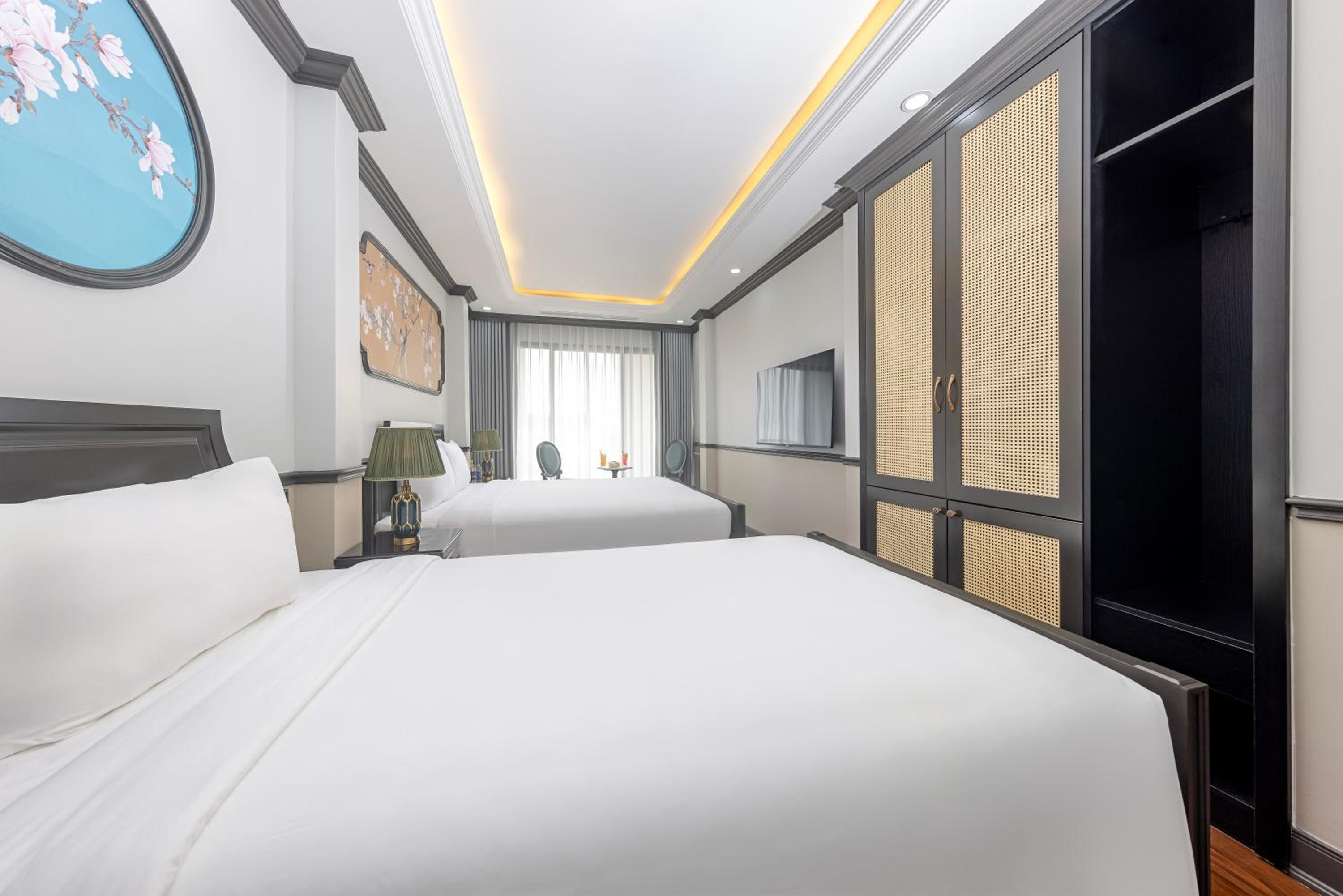 Deluxe Triple Room