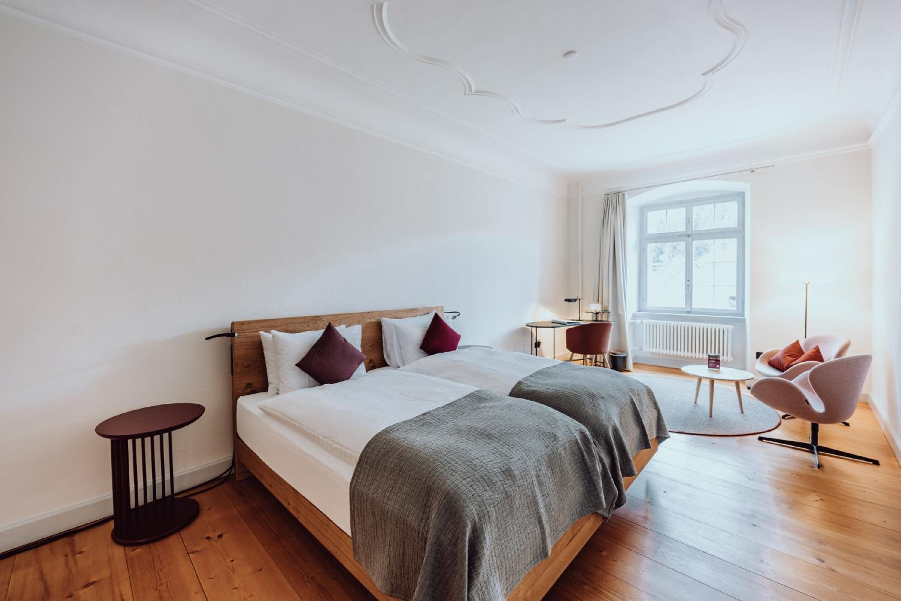 Superior Double or Twin Room with Garden View - Photo 19