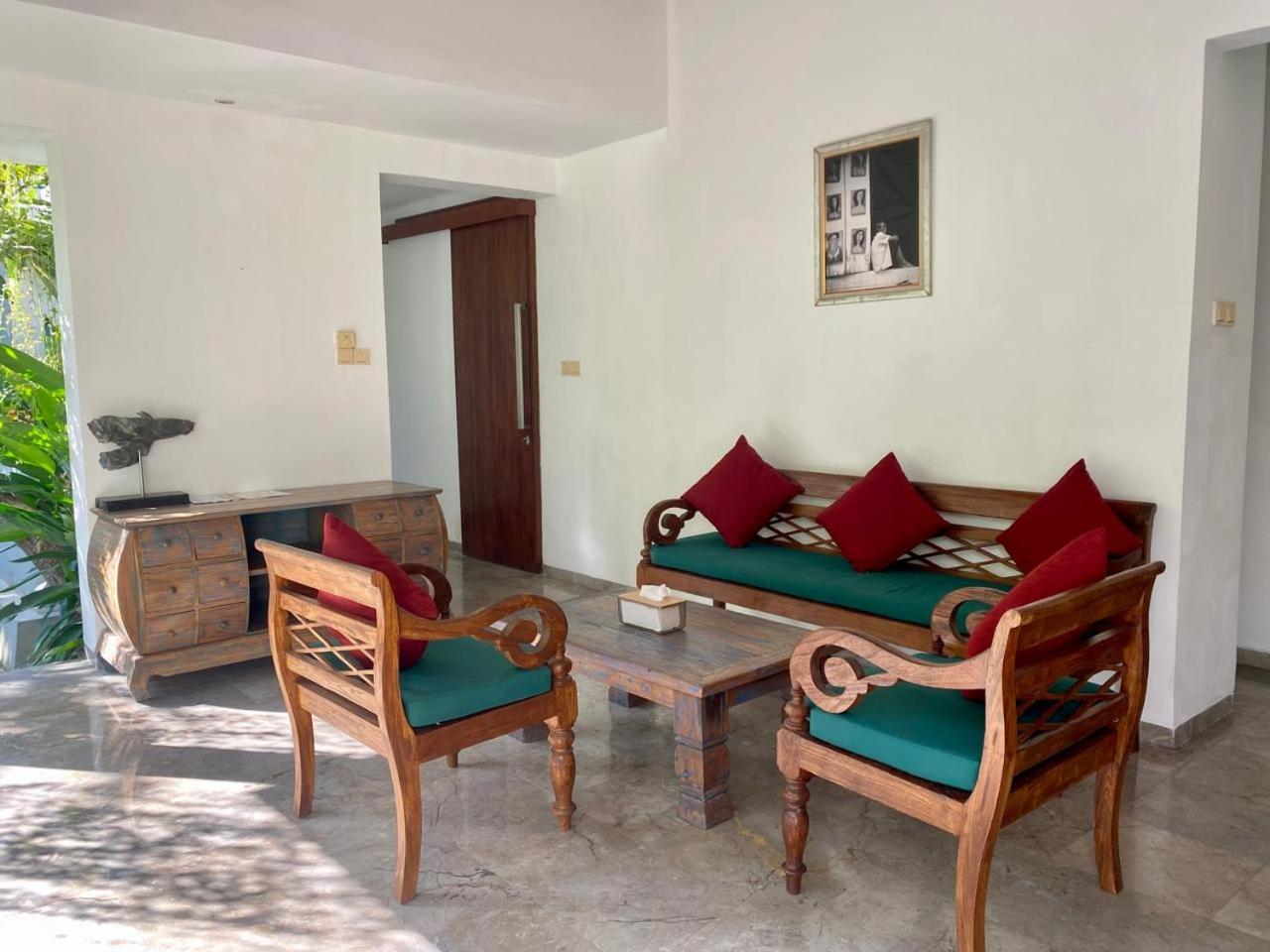 Two-Bedroom Villa with Private Pool - Photo 2