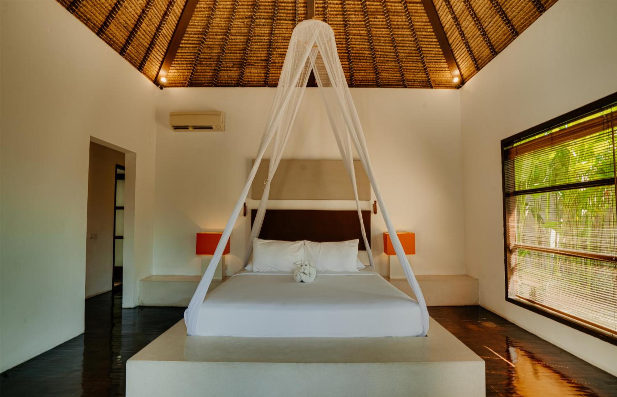 Three-Bedroom Villa with Private Pool photo 1