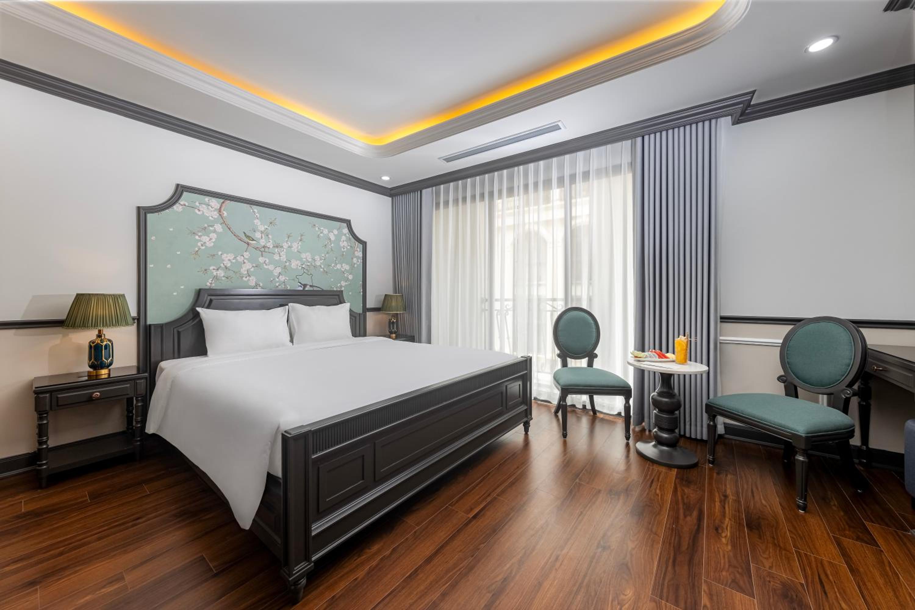 King Room with Balcony