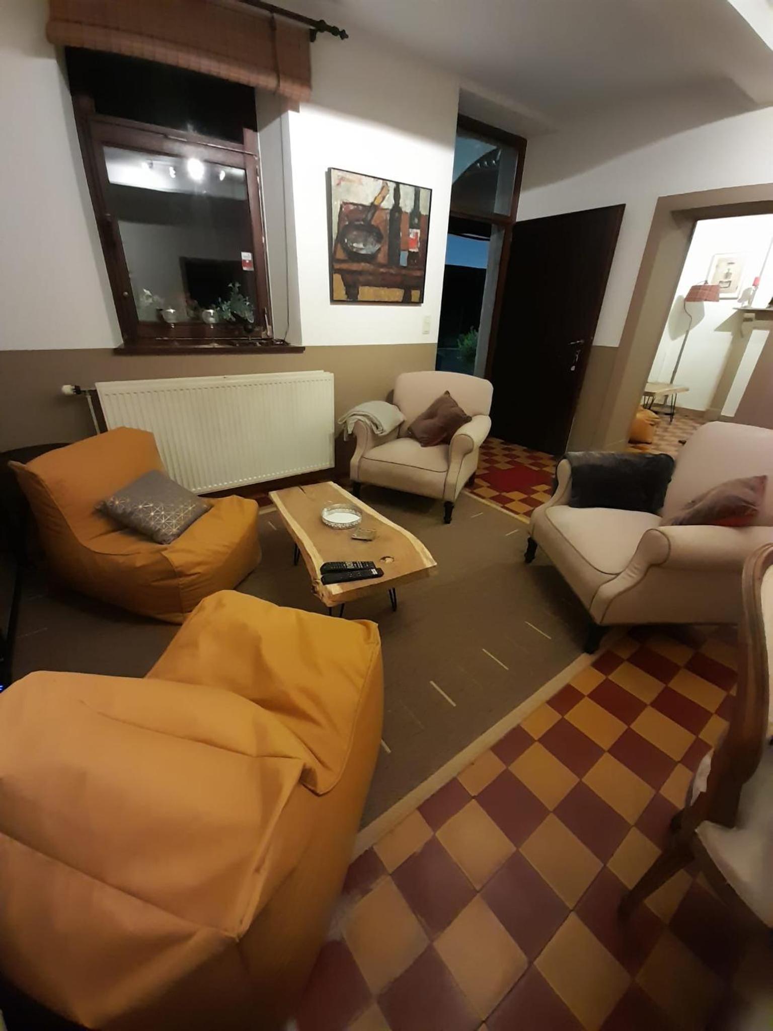 Family Room photo 1
