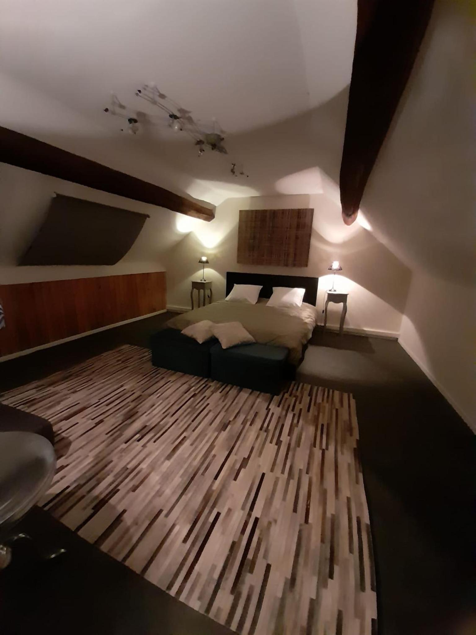 Family Room photo 2