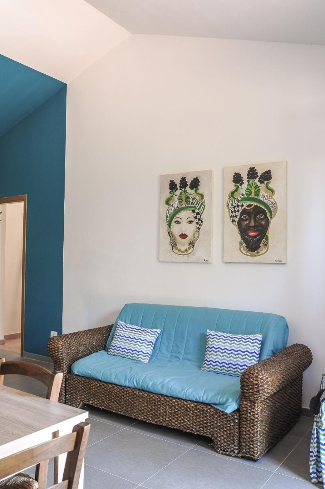 One-Bedroom House photo 3