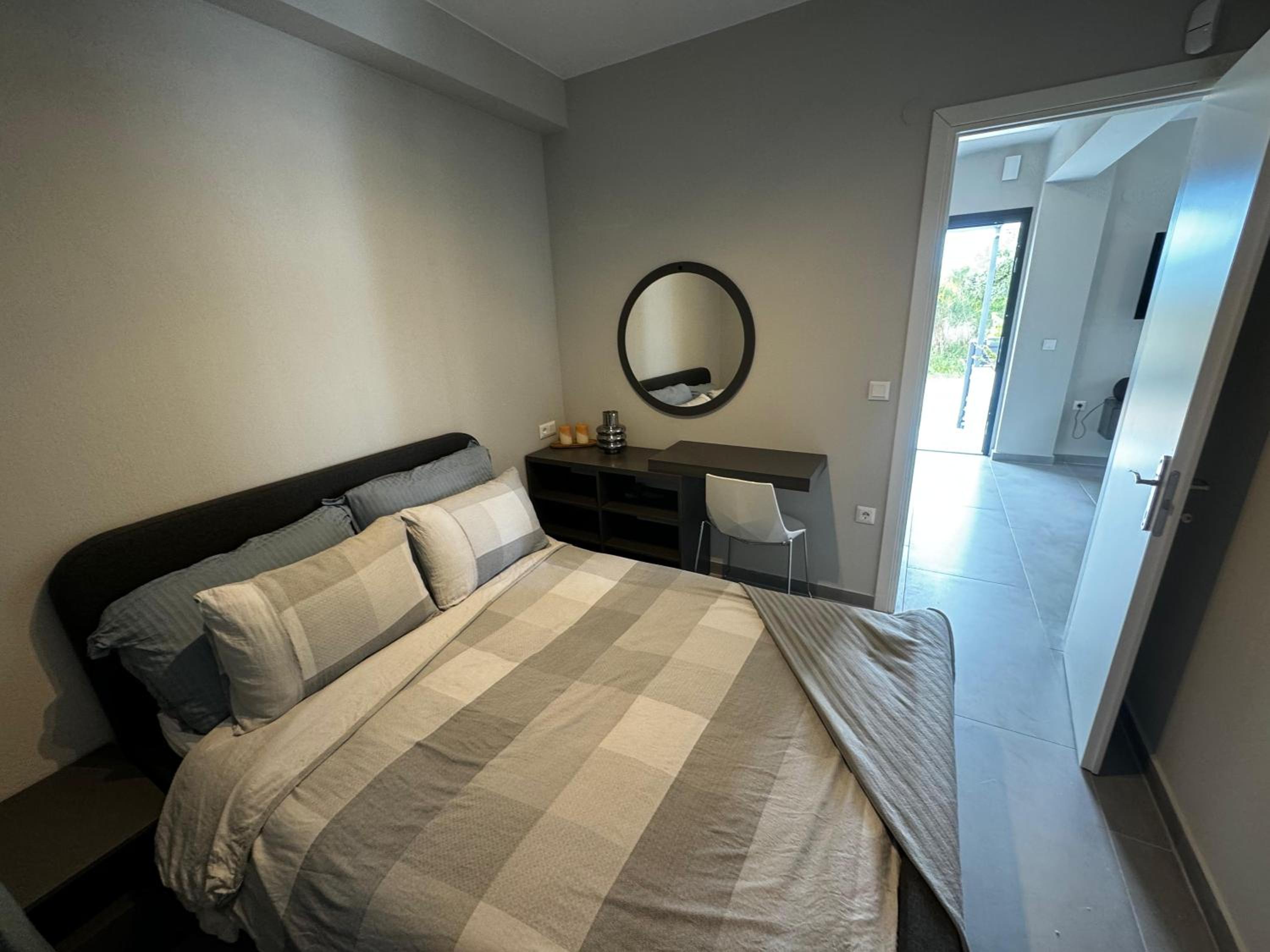 Three-Bedroom Villa photo 3