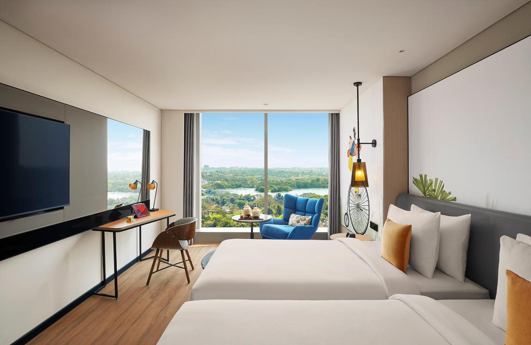 Twin Room with Lake View photo 3