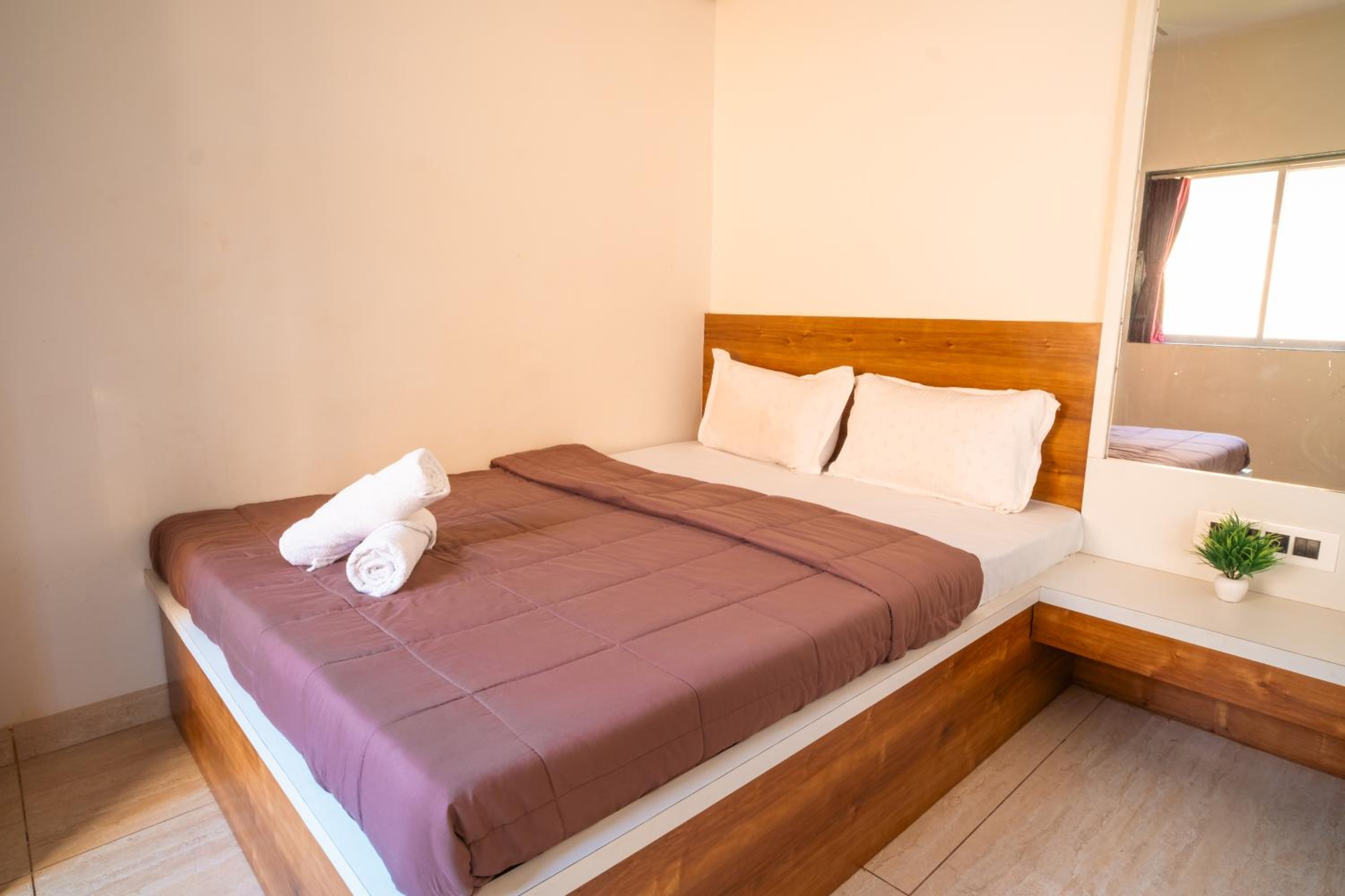 Deluxe Double Room With Balcony photo 1
