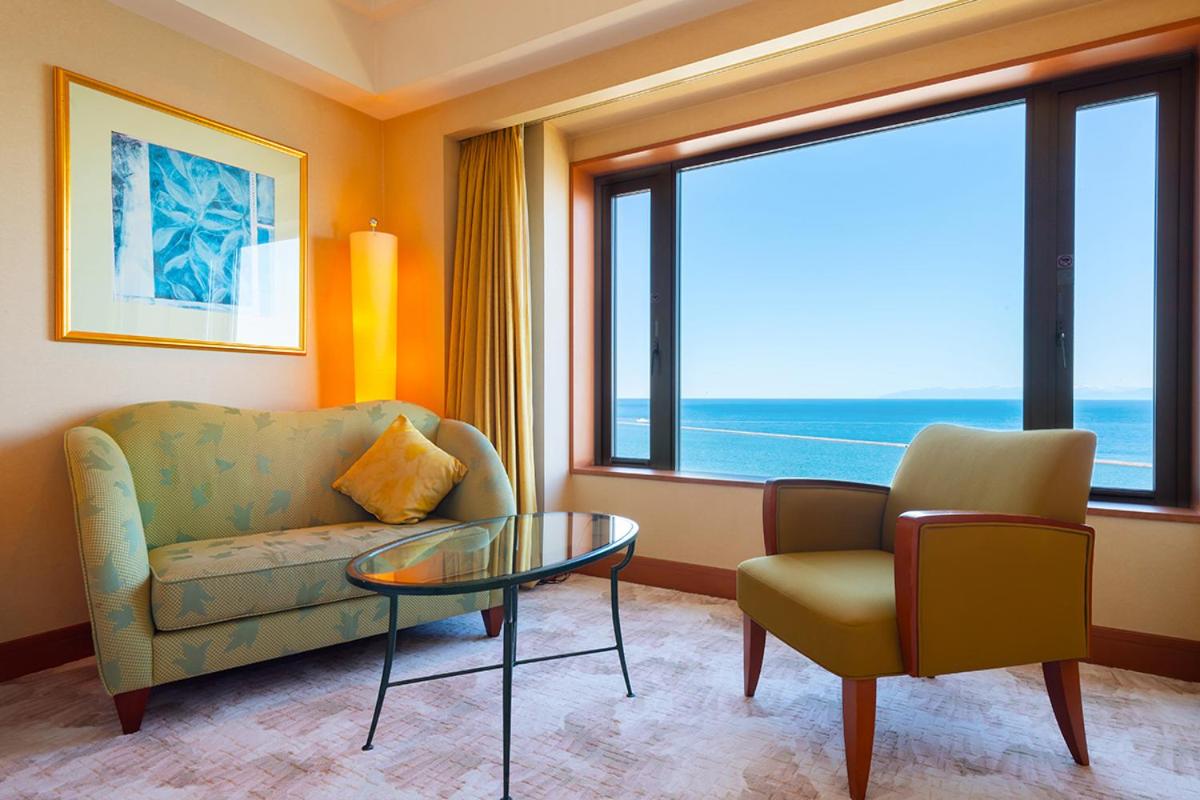 Grand Ocean View Double Room - Non-Smoking photo 2