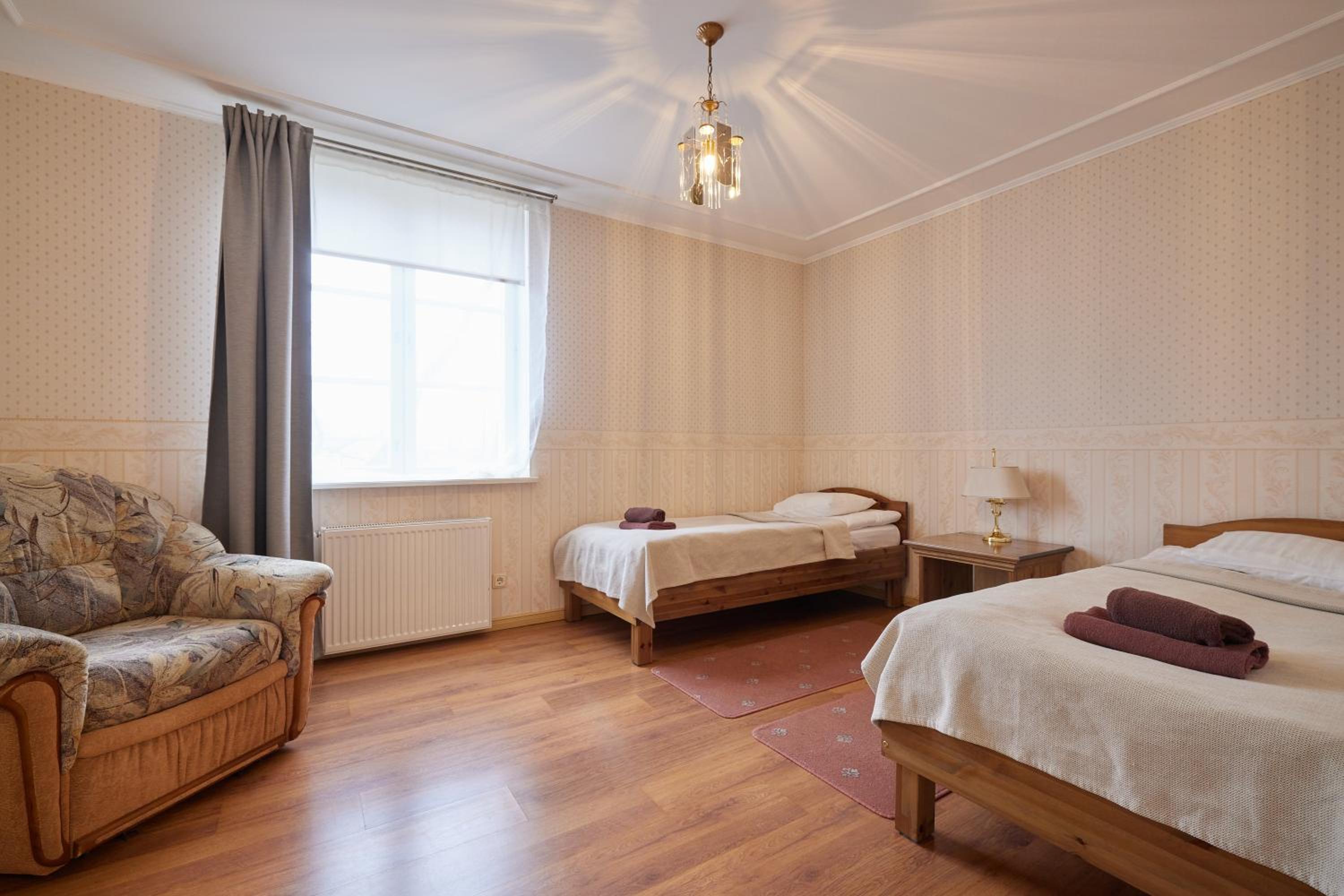Budget Twin Room photo 2