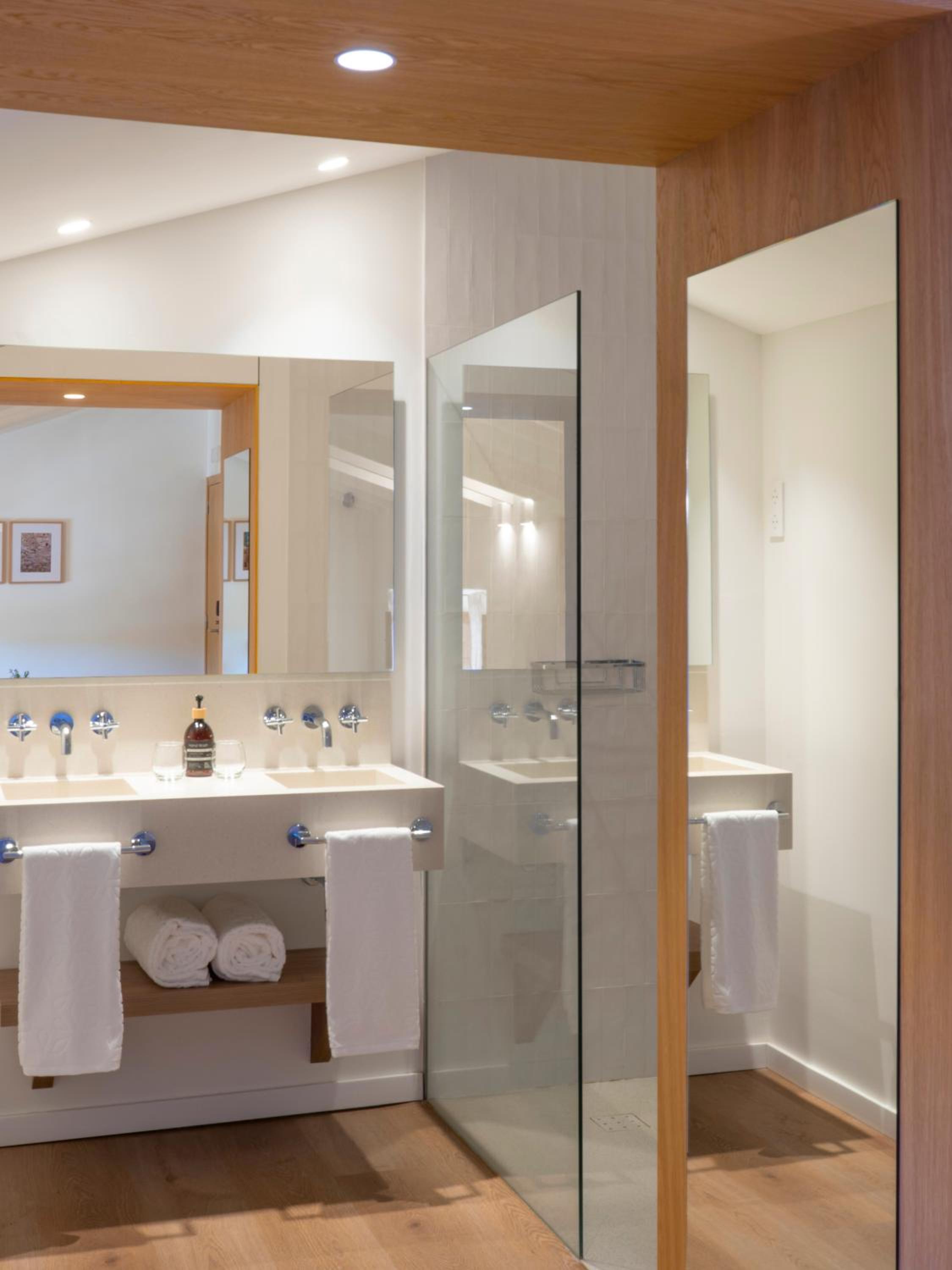 Double Room - Photo 7