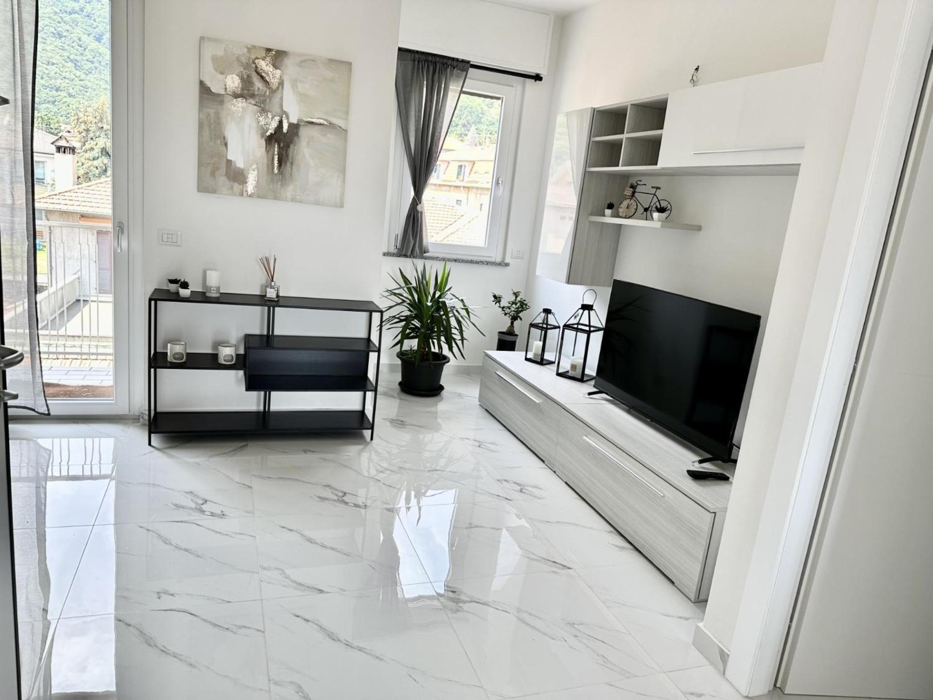 Apartment photo 1
