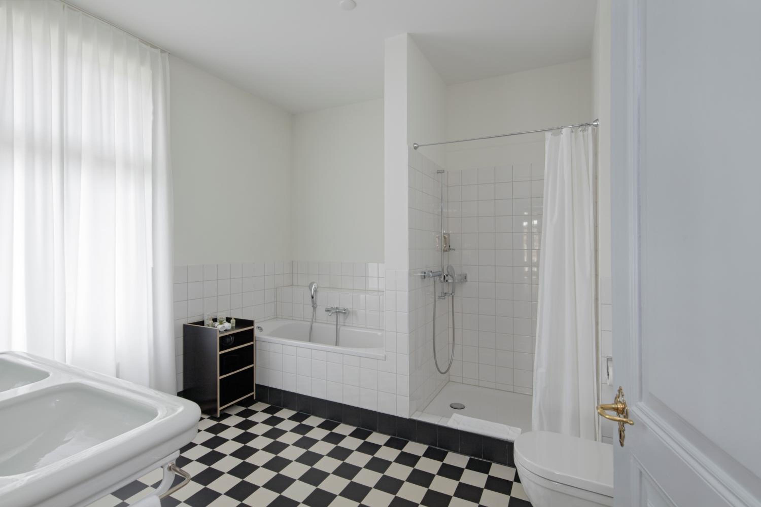 Suite photo 2