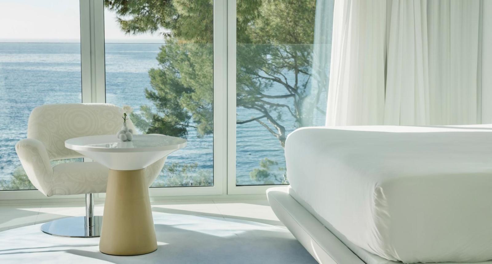 Junior Suite Beach View photo 3