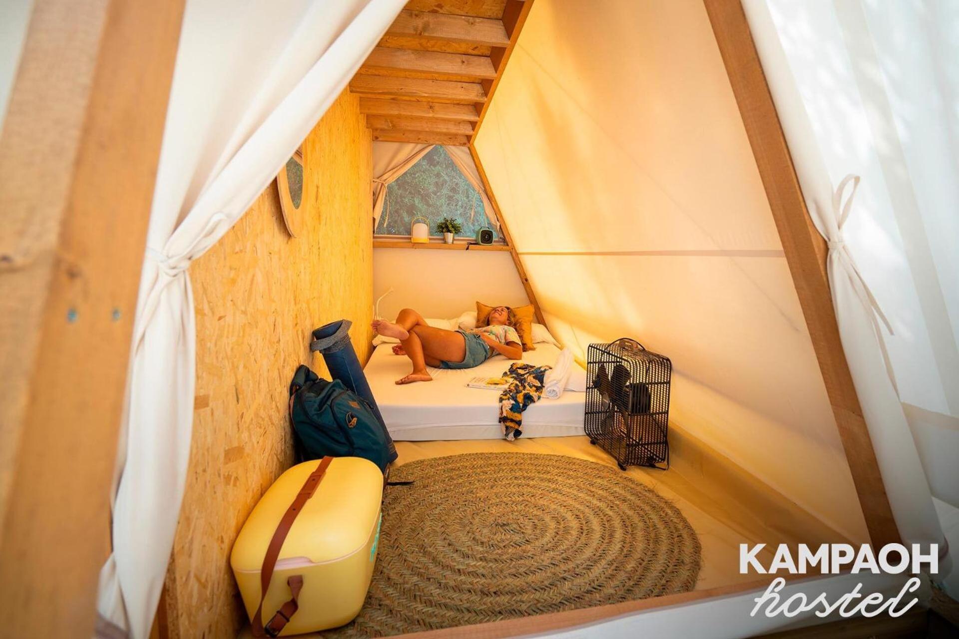 Habitación privada en una tienda compartida