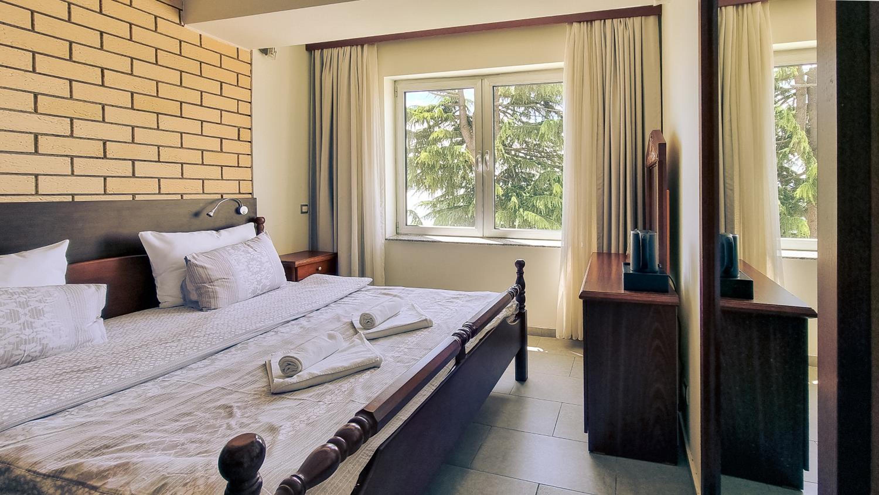 Royal Suite - Photo 2