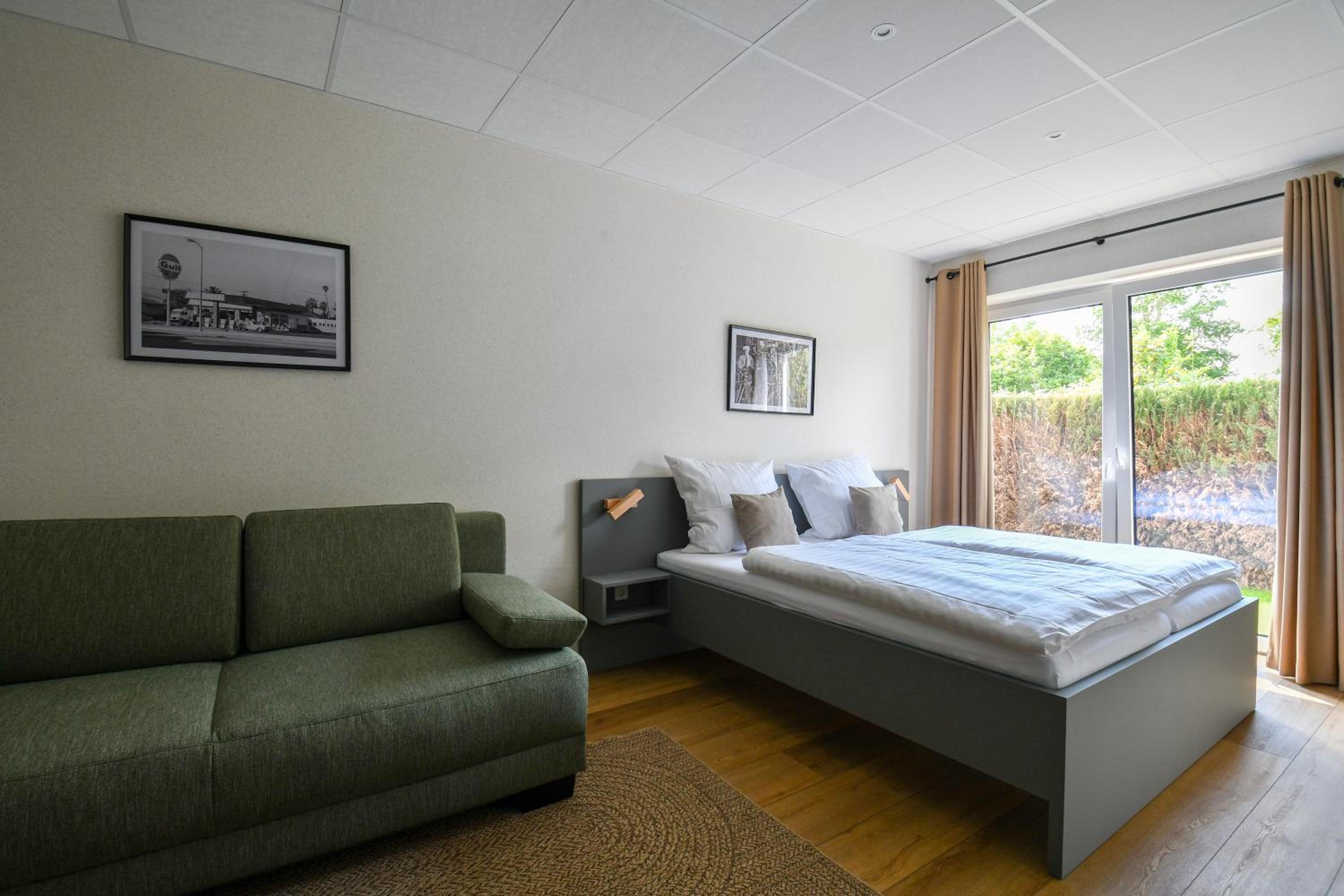 Small Double Room photo 3