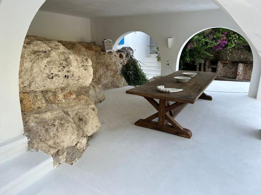 Villa photo 2