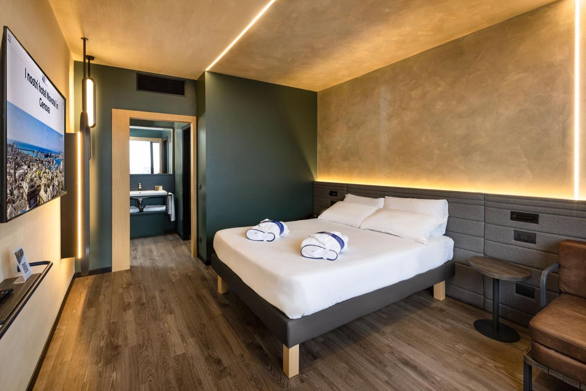 Deluxe Apartment with One Double Ded and Sofa - Photo 5