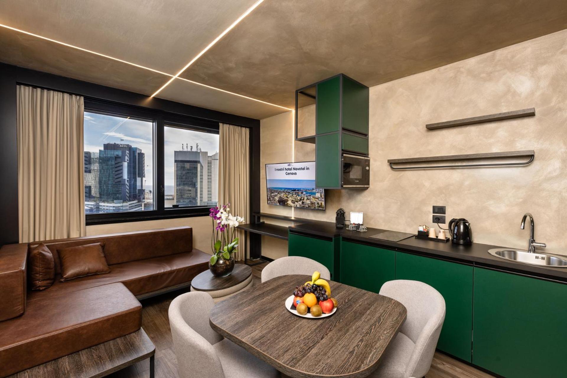 Deluxe Apartment with One Double Ded and Sofa - Photo 3