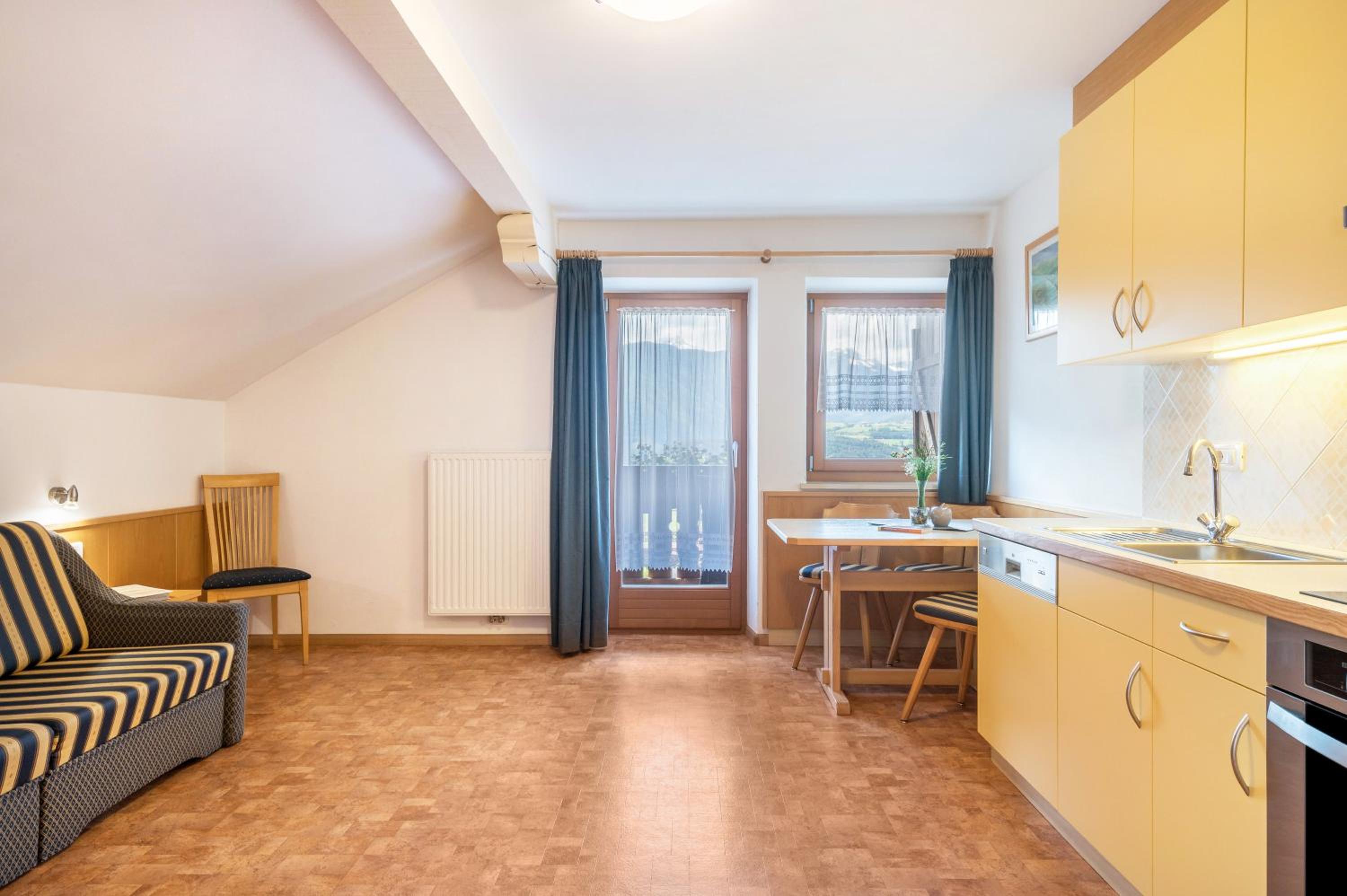 Superior Apartment With Balcony photo 1