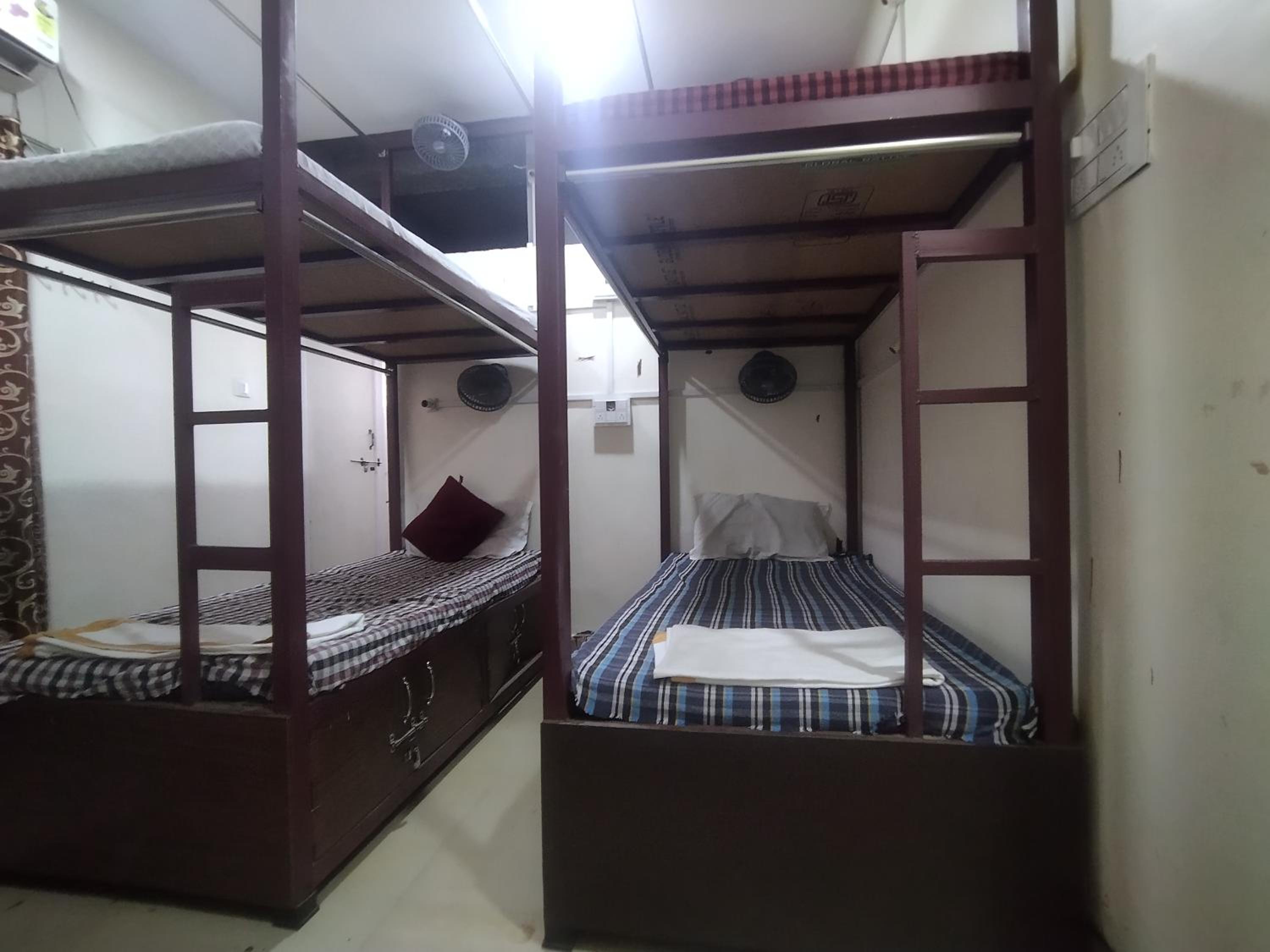 Bed in 6-Bed Dormitory Room