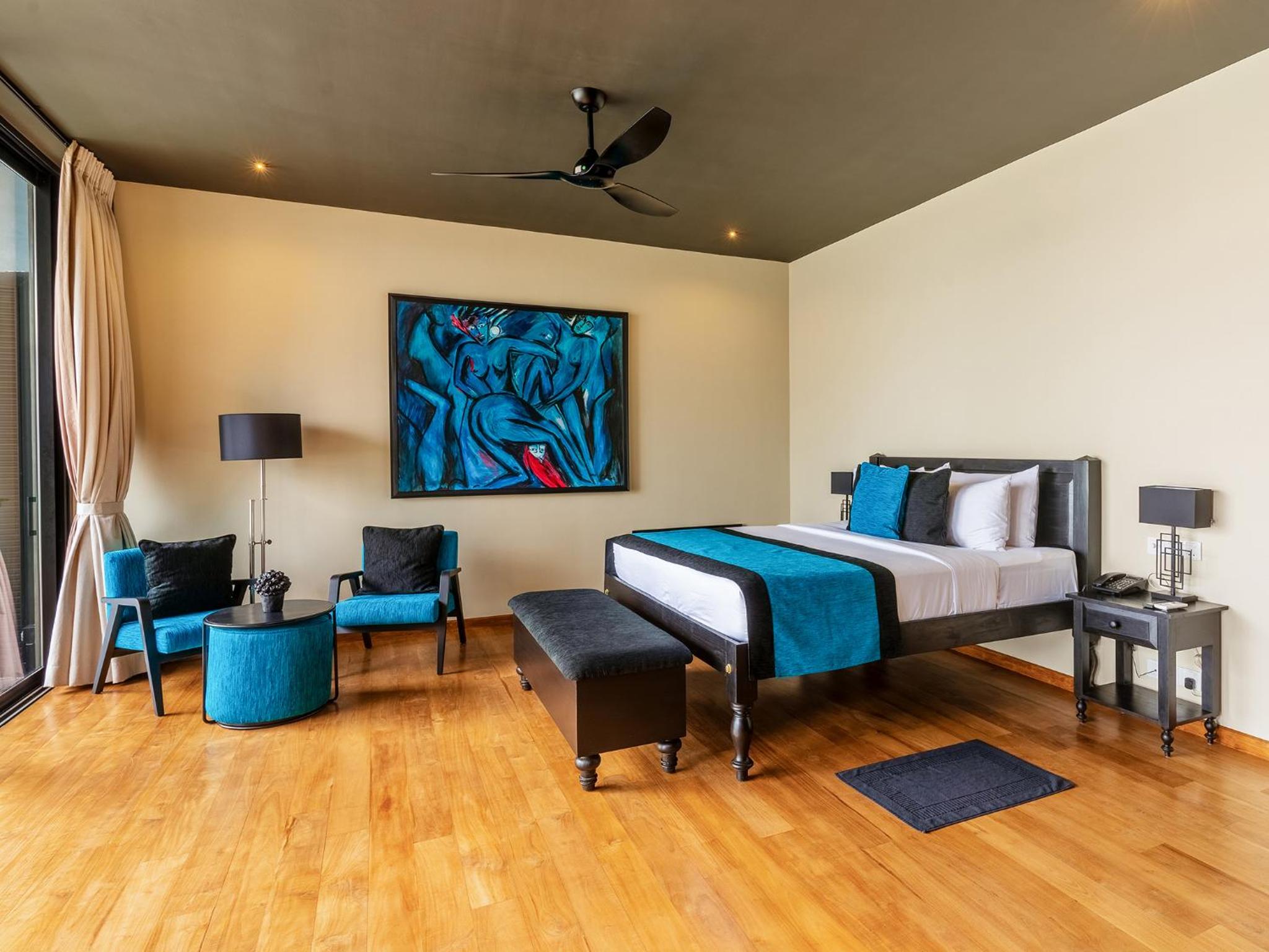 Deluxe Double Room with Sea View photo 2